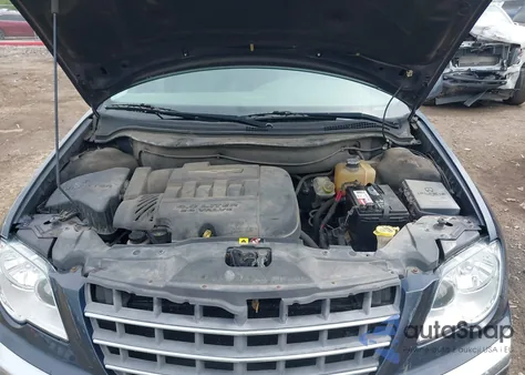 2007 Chrysler Pacifica Touring из США, поврежденный, VIN 2A8GM68X07R142302